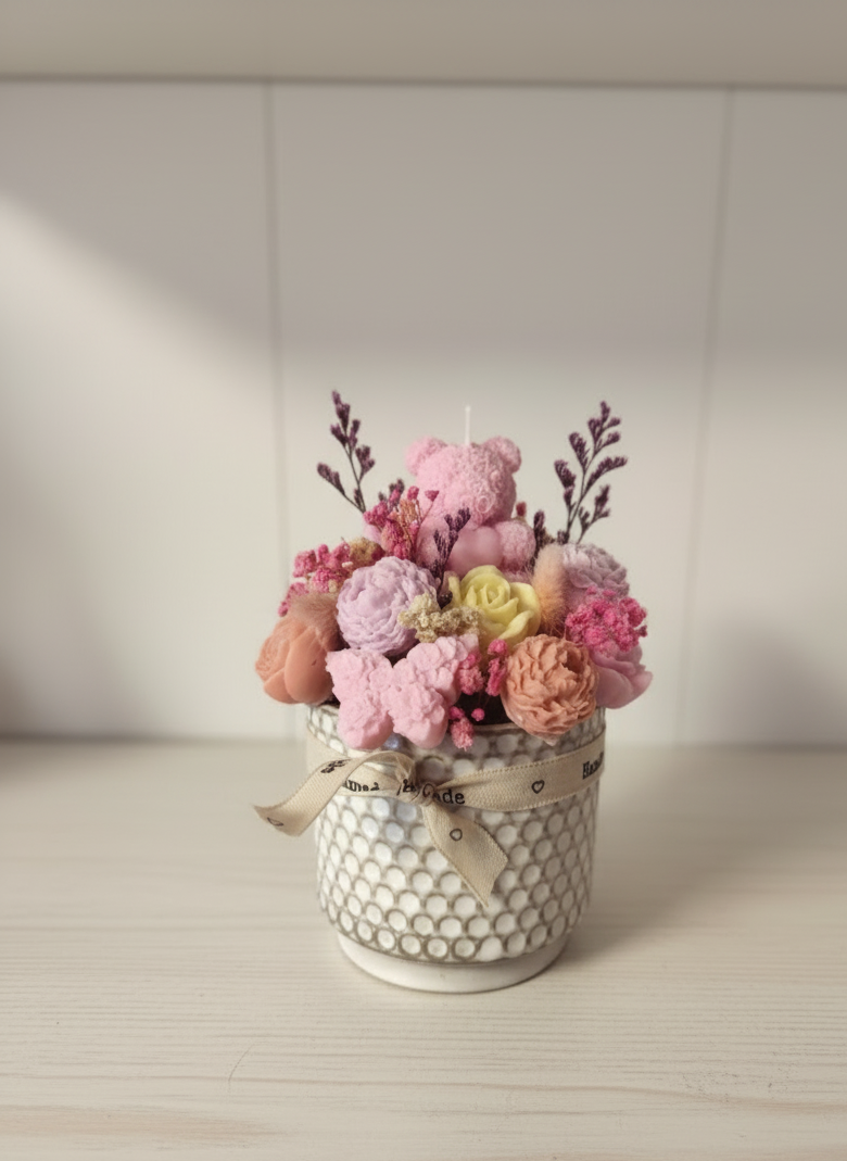 Blumengesteck aus Wachs