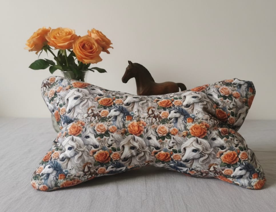 Nackenkissen/Leseknochen